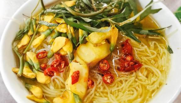 VỀ CHÂU ĐỐC THƯỞNG THỨC MÓN BÚN CÁ TRỨ DANH