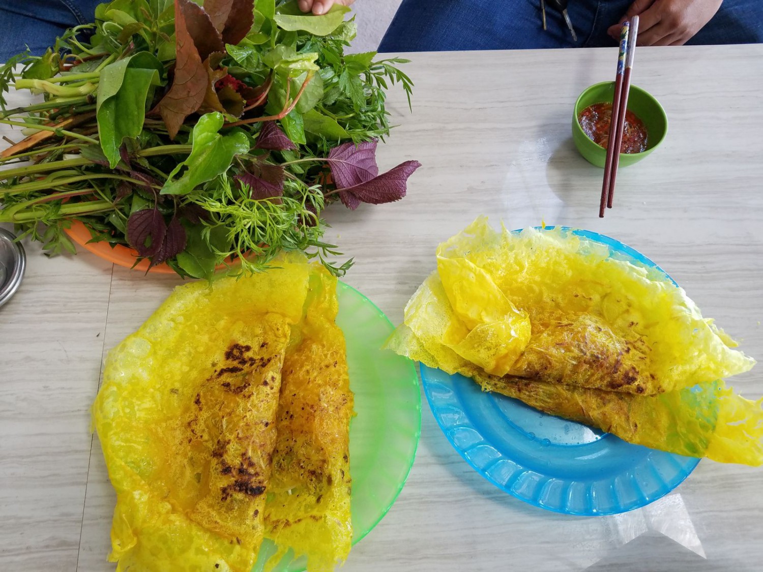 bánh xèo rau rừng