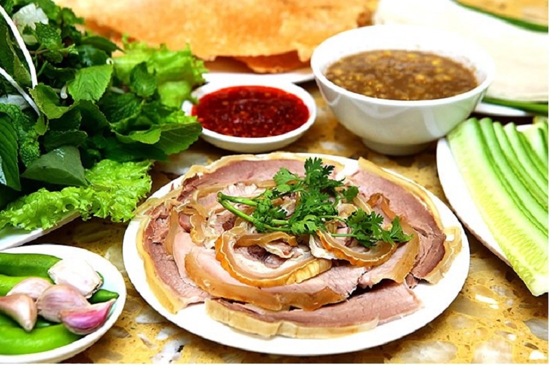 Bê Thui Cầu Mống