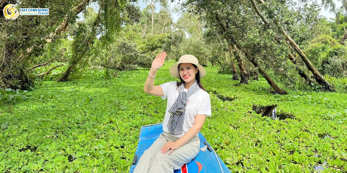 Di_tac_rang_xuyen_rung_tram_tra_su