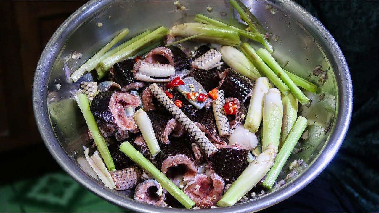 Những món ăn từ rắn chế biến theo kiểu Miền Tây - Bạn dám thử?